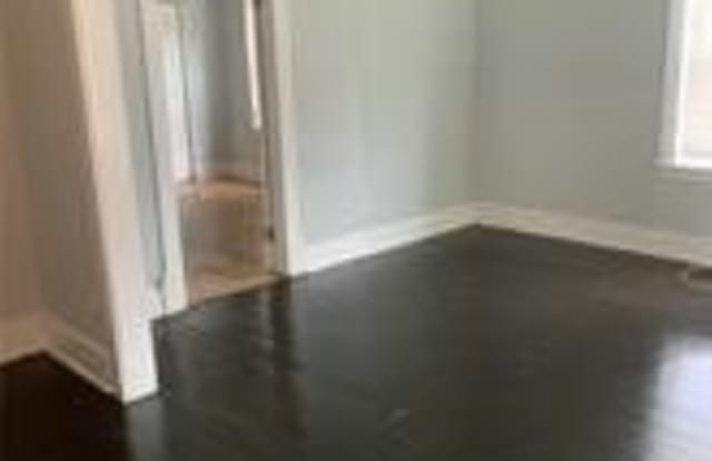 3317 Waverly Blvd Unit#B Gallery 3