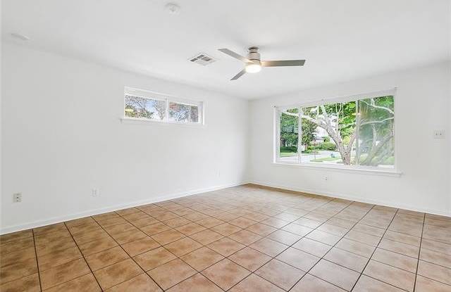 339 HECTOR Avenue Gallery 2