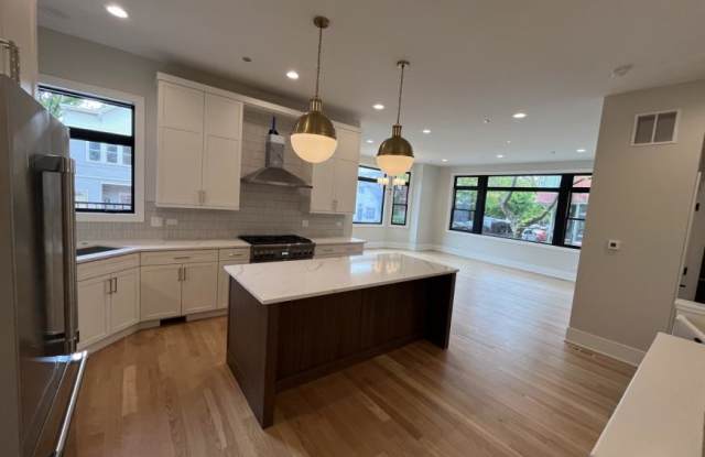 1757 West Le Moyne St. photos photos