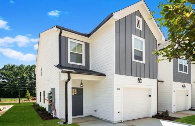 219 Crestview Way - 219 Crestview Way, Paulding County, GA 30132