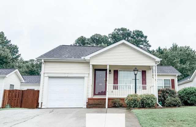 Quiet Living in Easley! photos photos