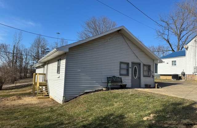COMPLETELY RENOVATED 3 BEDROOM HOME photos photos