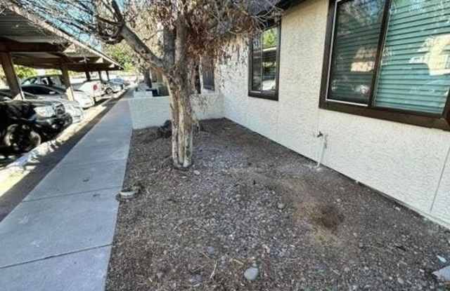 5115 N 22nd Avenue Gallery 3