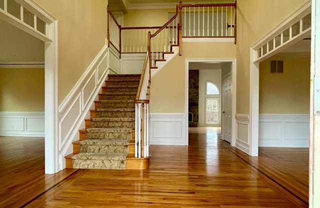 154 JERICHO VALLEY Gallery 3
