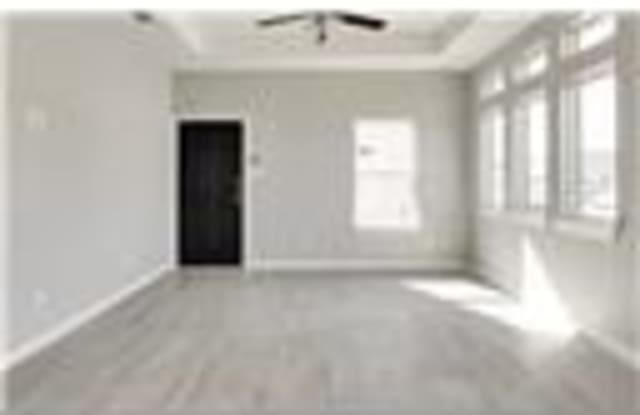 410 Downing Avenue Gallery 3