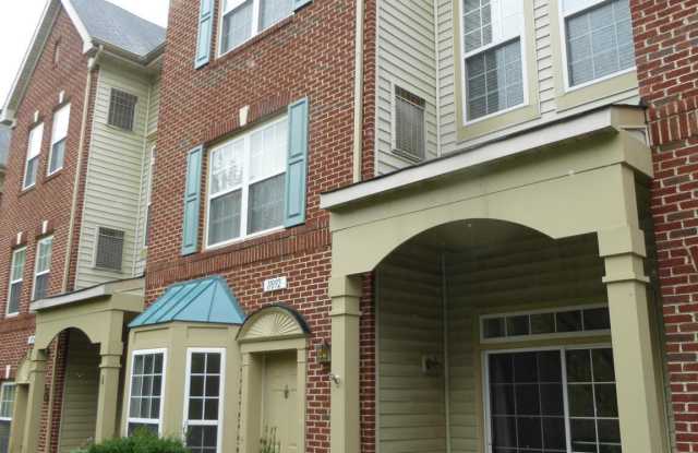 11892 BRETON COURT Gallery 3