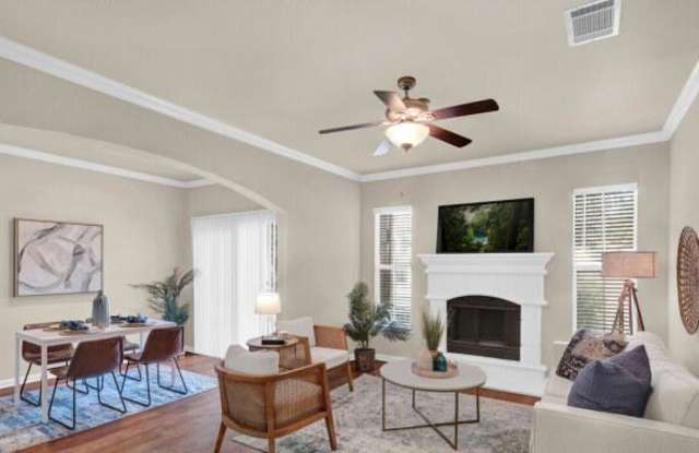 17687 Henderson Pass Gallery 3