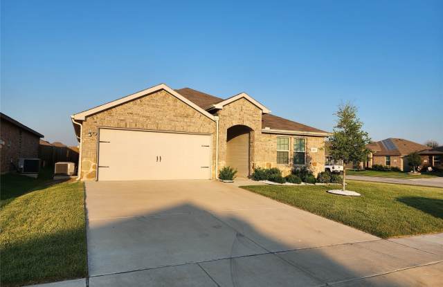 100 Stovall Lane photos photos