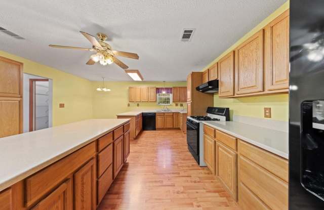122 Beach Drive Gallery 2