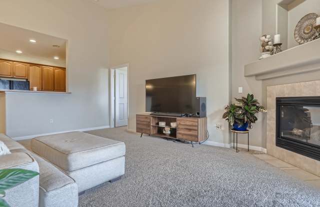 9538 W San Juan CirUnit 306 Gallery 3