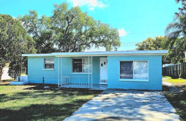 3-bedroom 1-bath in Largo/Seminole area - 10548 112th Avenue, Pinellas County, FL 33773