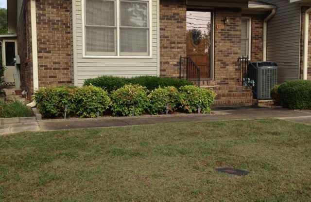 327 Church Avenue NE - 327 Church Avenue Northeast, Jacksonville, AL 36265