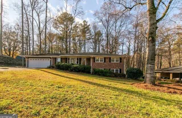 2805 Pine Hill Drive - 2805 Pine Hill Drive, Kennesaw, GA 30144