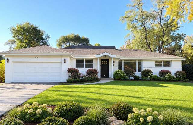 1120 Manor Drive Gallery 1