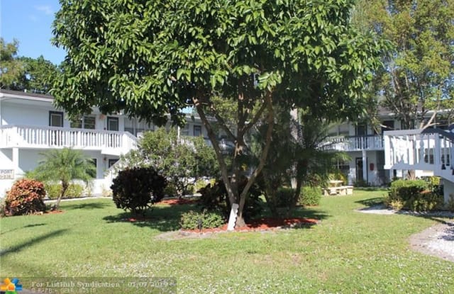 336 Newport V - 336 Newport U, Deerfield Beach, FL 33442