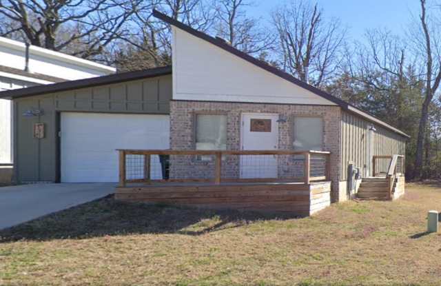 2 Bedroom 2 Bathroom Home in Fayetteville, AR. photos photos