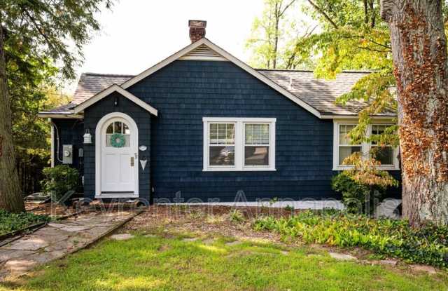 612 Holly Ridge Road Gallery 1