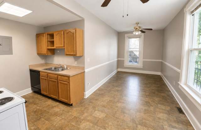1228 S Brook St photos photos