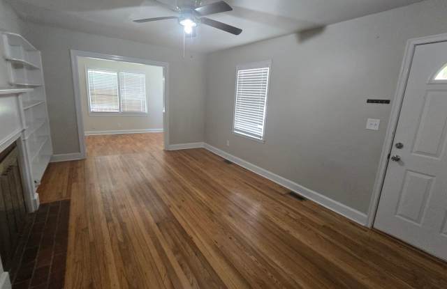 2705 Pecan - Haymount Gallery 4