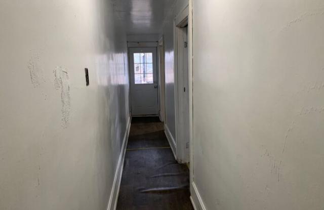 1 Kent Avenue Gallery 4
