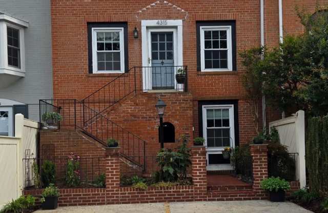 4315 LAWRENCE STREET - 4315 Lawrence Street, Fairfax County, VA 22309
