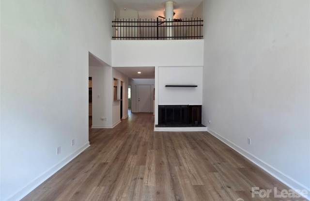 23 Longbow Court photos photos