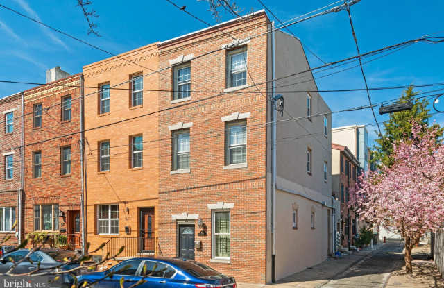 621 FEDERAL Street unit: 2 photos photos