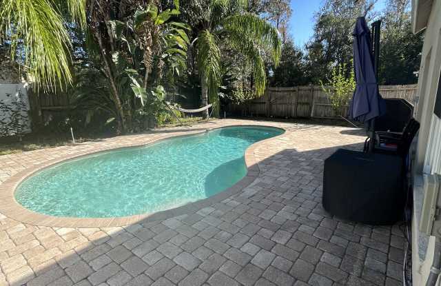 1738 Horsechestnut Court Gallery 4