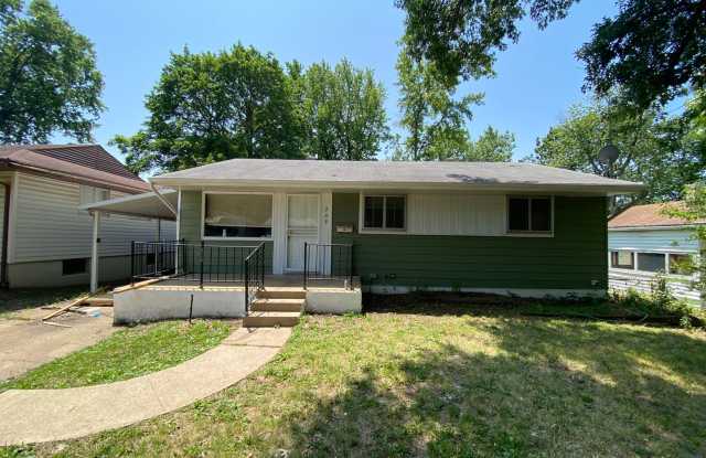 208 McAlpine | 3 Bed 1 Bath with Carport photos photos