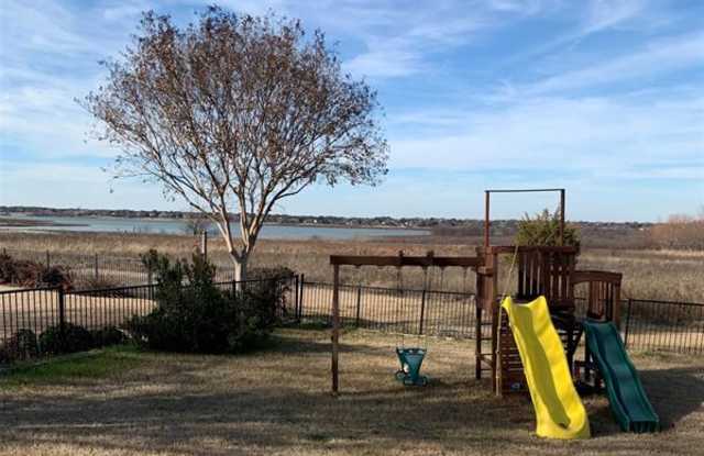 4408 Lakeside Drive Gallery 2