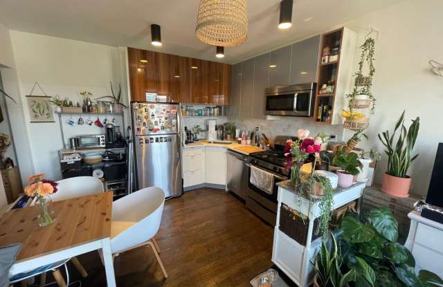 The Kensington at 516 Orange St! photos photos