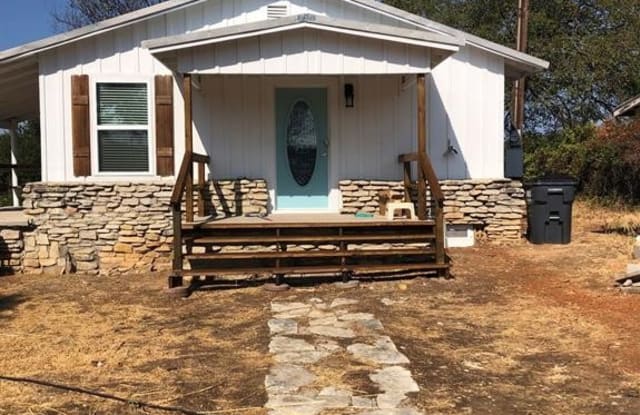 8213 W Highway 67 - 8213 West Highway 67, Somervell County, TX 76690