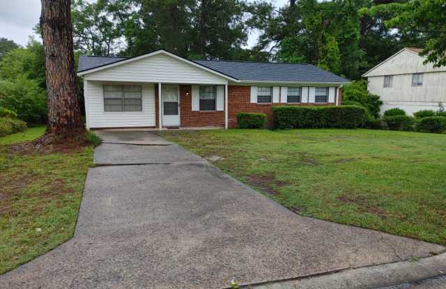 1717 Apple Valley Dr Gallery 1