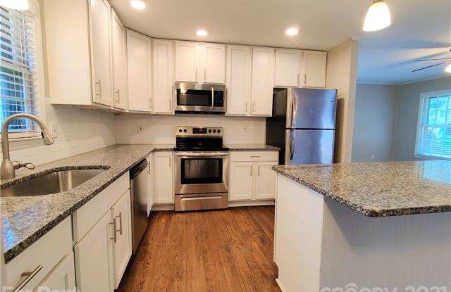 6916 Highbrook Drive Gallery 4