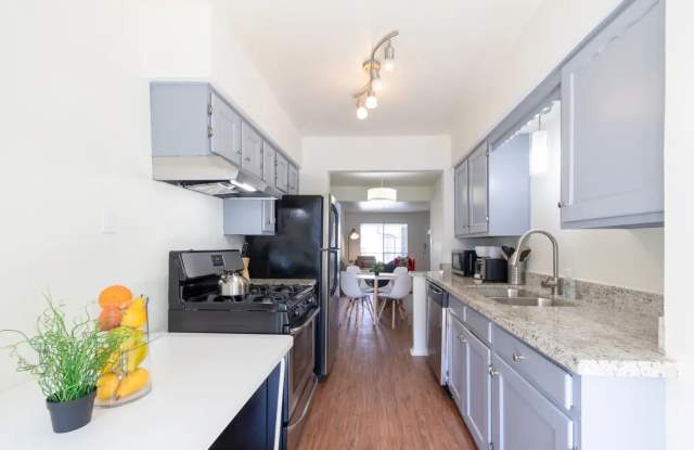 Tarrytown Flats photos photos