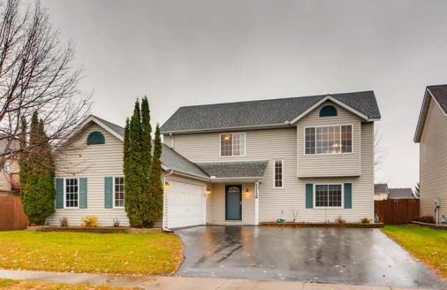 1112 Maple Street - 1112 Maple Street, Farmington, MN 55024