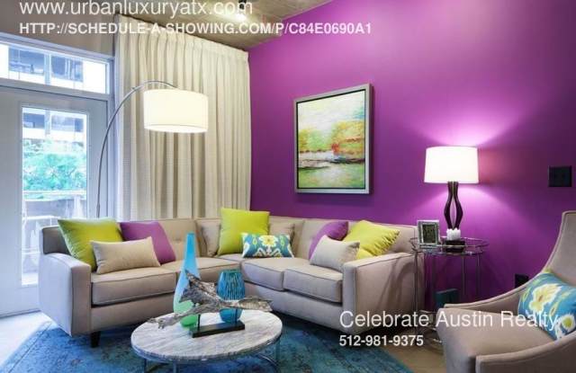 21 Lavaca Gallery 2