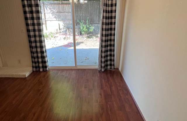 NICE 3-BEDROOM HOME IN SACRAMENTO! Gallery 4