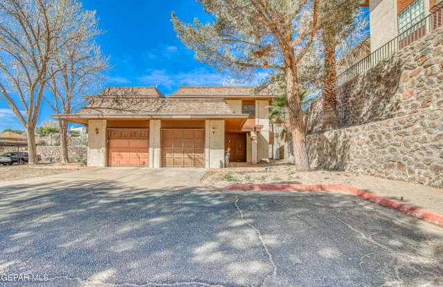421 IRONDALE Drive unit: B photos photos