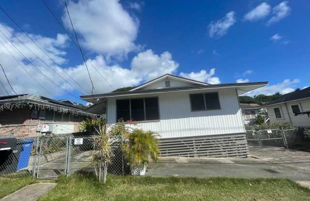 Newly Renovated Cozy Single house 2/2/1  next to Booth Park! photos photos