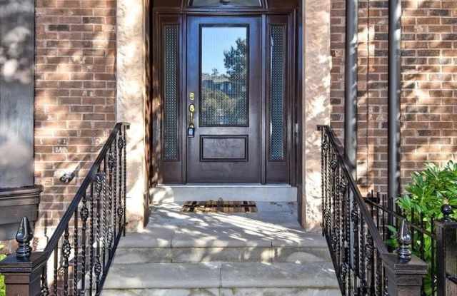 12525 LINDA VIEW Lane Gallery 1