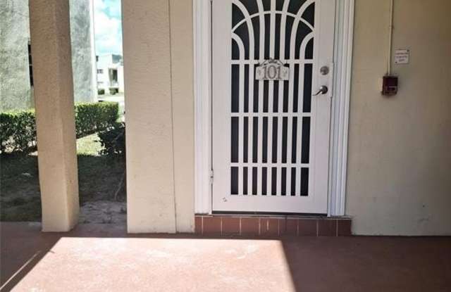 4128 NW 88th Avenue photos photos