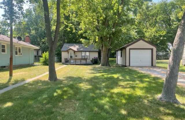 Cute 1 Bedroom 1 bathroom home! photos photos