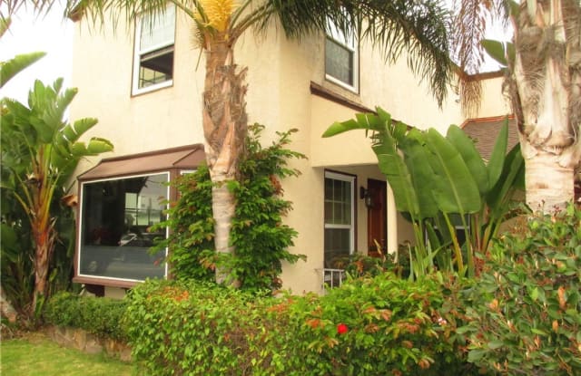 5101 E The Toledo - 5101 The Toledo, Long Beach, CA 90803