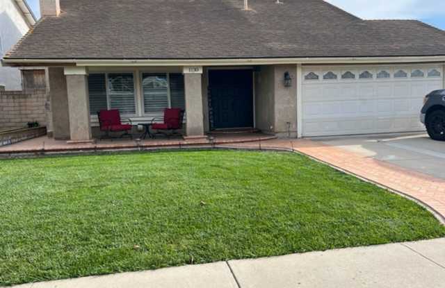 2 Story Home for Rent in North Oxnard photos photos