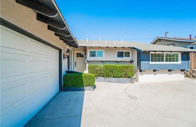 2571 Wilshire photos photos