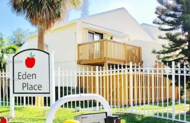 637 Executive Center Dr photos photos