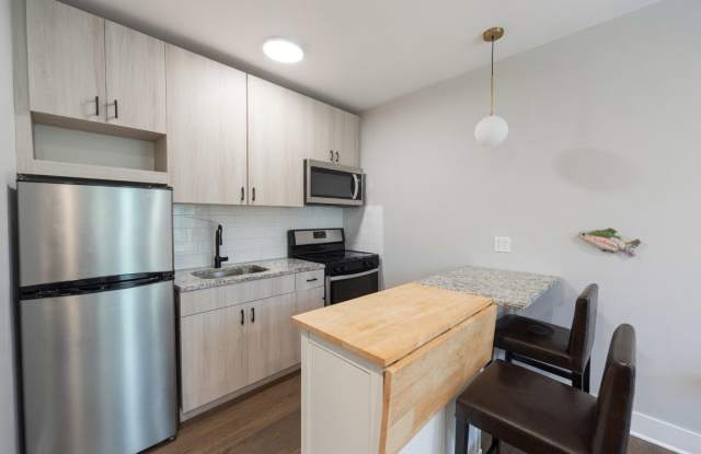 4004 North Bell Avenue photos photos