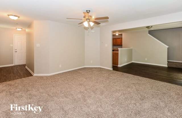5505 Idlewild Road North Gallery 4
