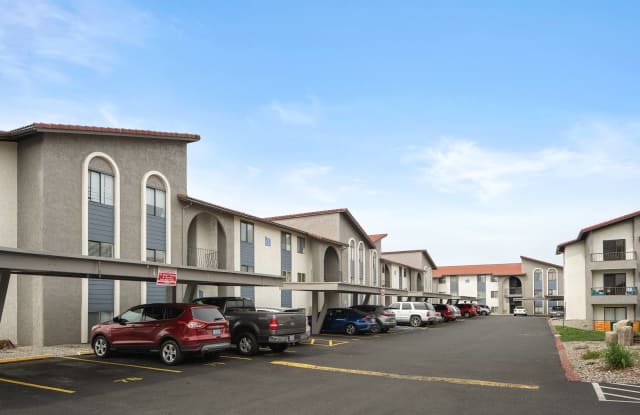Serrano Apartments Gallery 4